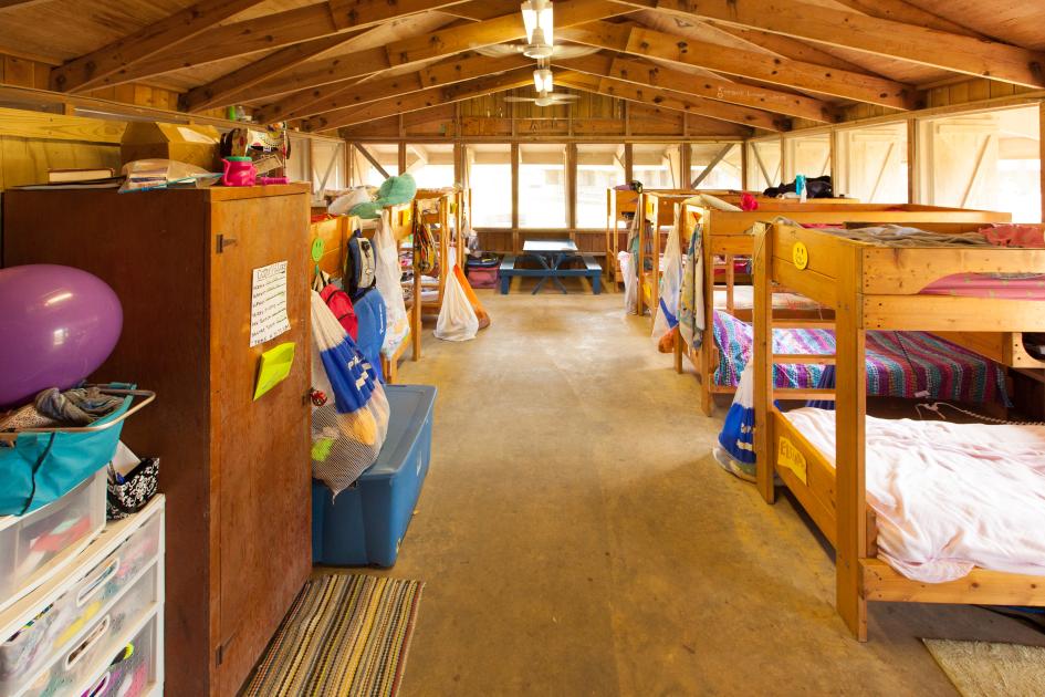 Large, Rustic Cabin Rentals, Neuse River Camp Sea Gull and Camp Seafarer